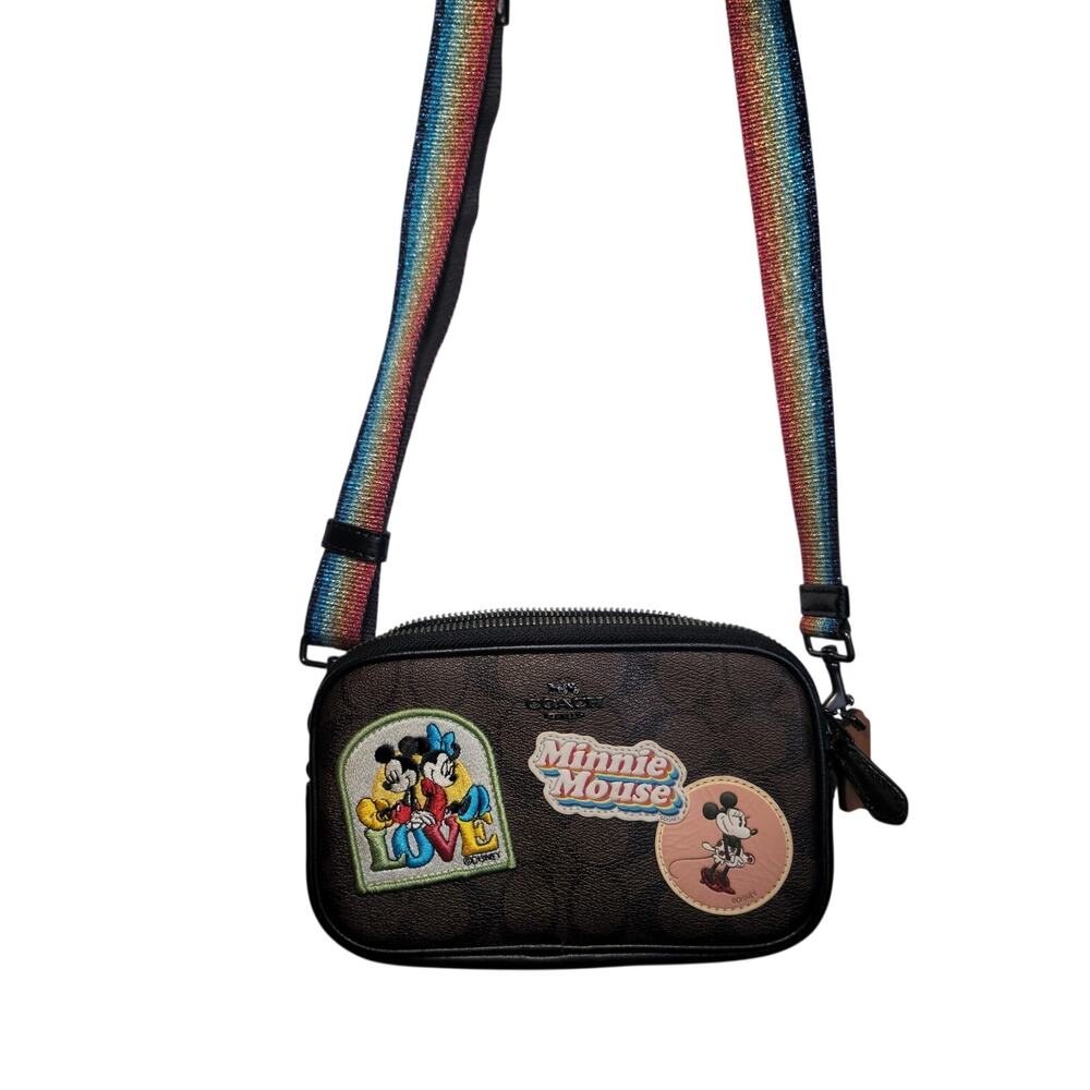 Coach x Disney Minnie Mouse Crossbody Pouch Limited Edition (Style F28344)